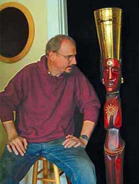 Todd with Nefertitti sculpture
